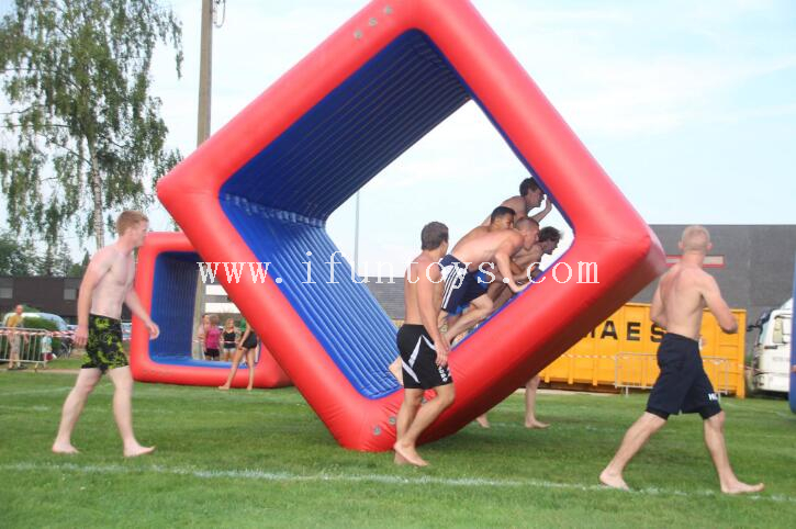Hot-sales-Outdoor-Interactive-inflatable-team-building (3)