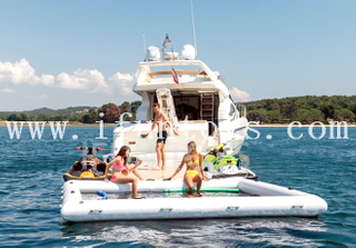 Floating Inflatable Yacht Pool / Water Sea Pool with Net for Safe Swimming