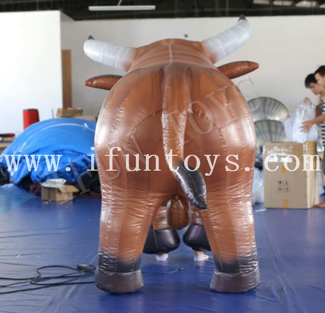 Moving Spain Inflatable Bull Costume / Inflatable Buffalo Costume for Parade Party 